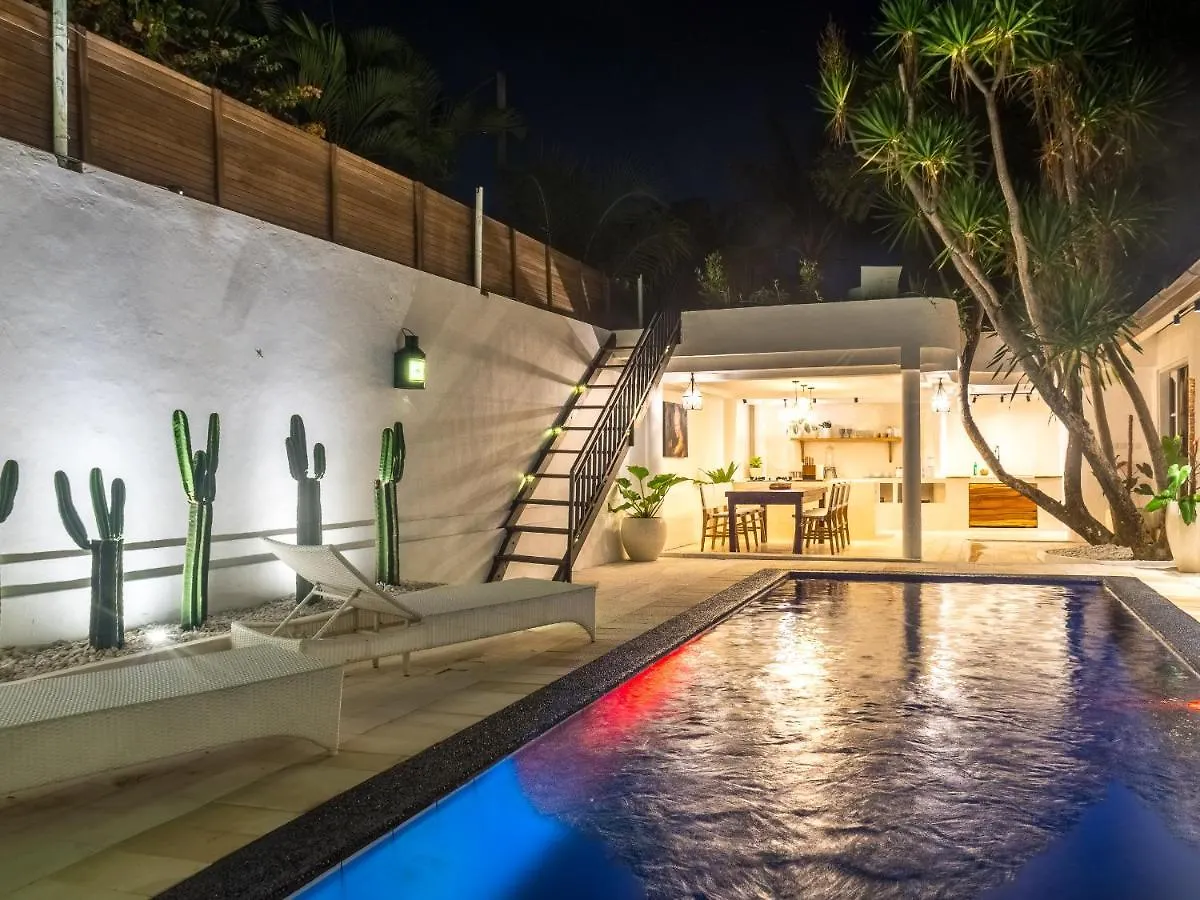 Ocean Star Villa One Near Kudeta Beach Seminyak